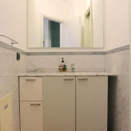 Happy Flat With Terrace Apartman *