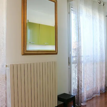 Happy Flat With Terrace * Milánó